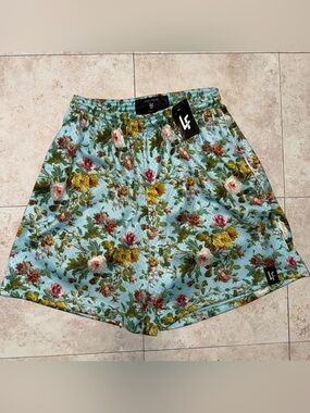 New with tags Lost Files Men's Floral Athletic Shorts Small